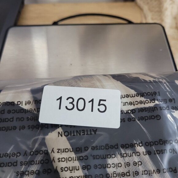 Classiques Entier  100% Silk Womens Short Sleeve Blouse M Abstract Print JCT - Picture 9 of 9